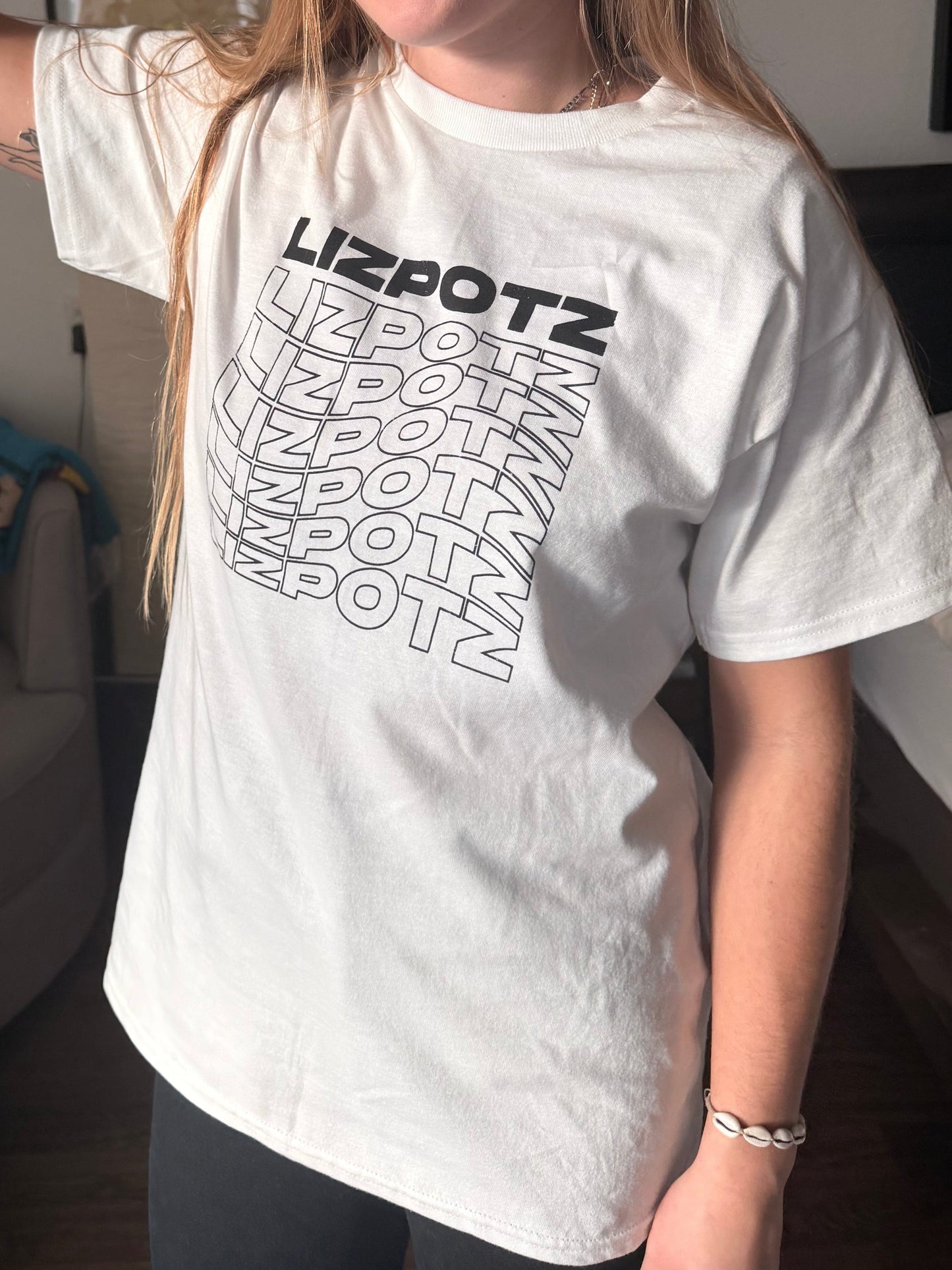 LIZPOTZ WHITE Screenprinted T-Shirt S-XLG