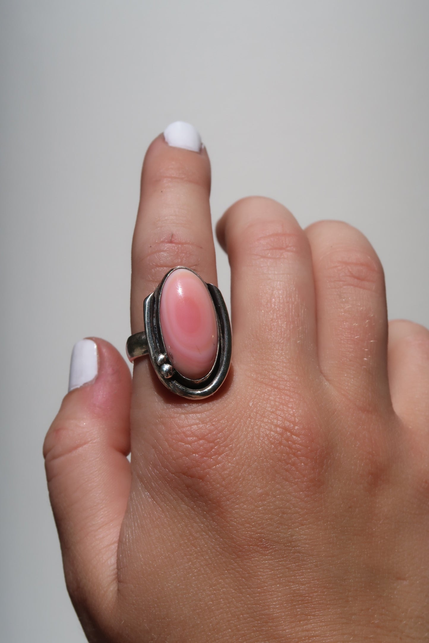 Queen Pink Conch Ring Size 8.25