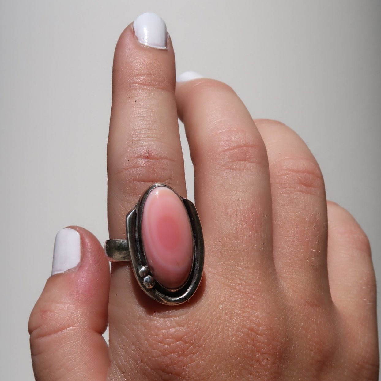 Queen Pink Conch Ring Size 8.25