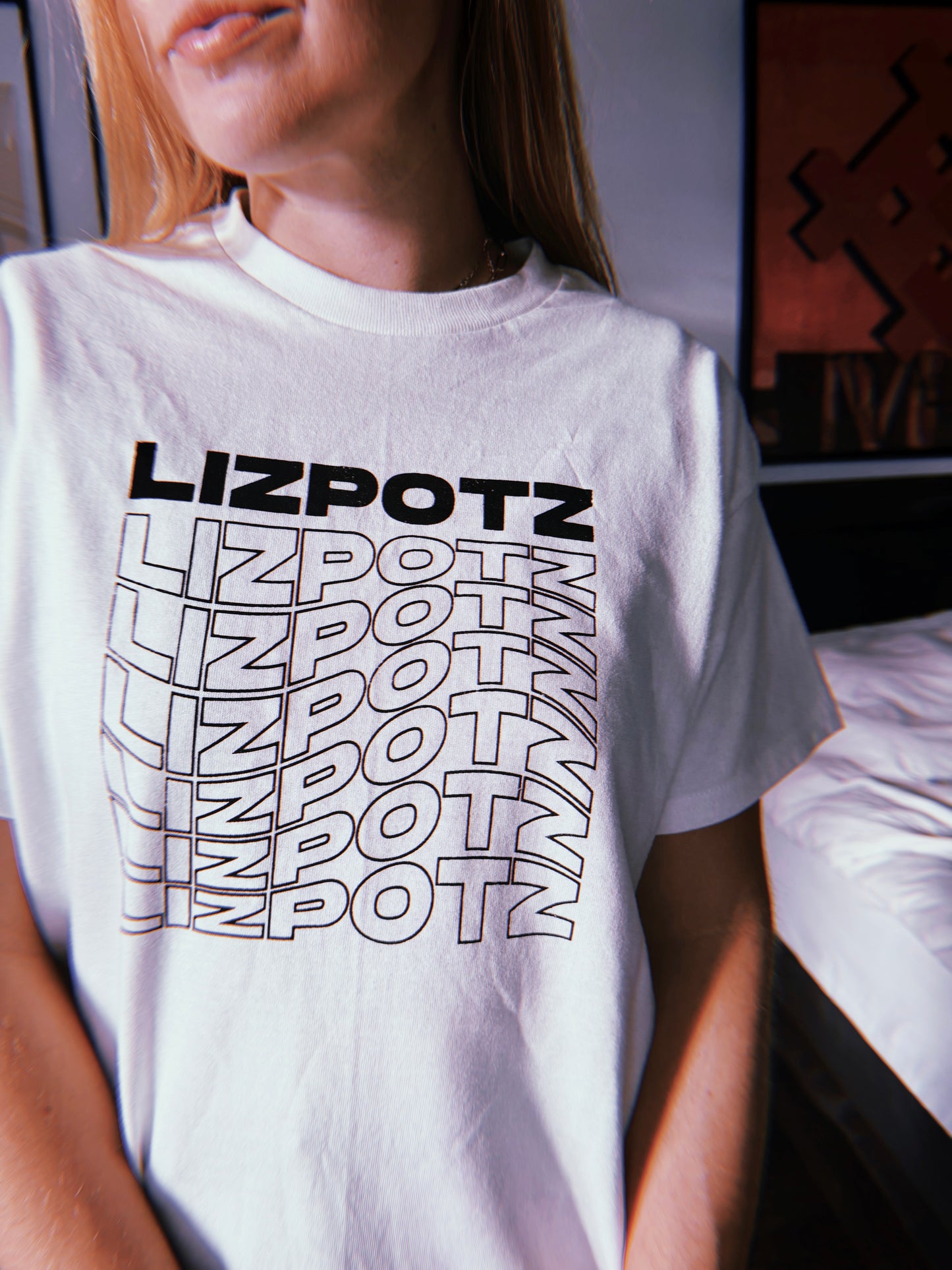 LIZPOTZ WHITE Screenprinted T-Shirt S-XLG